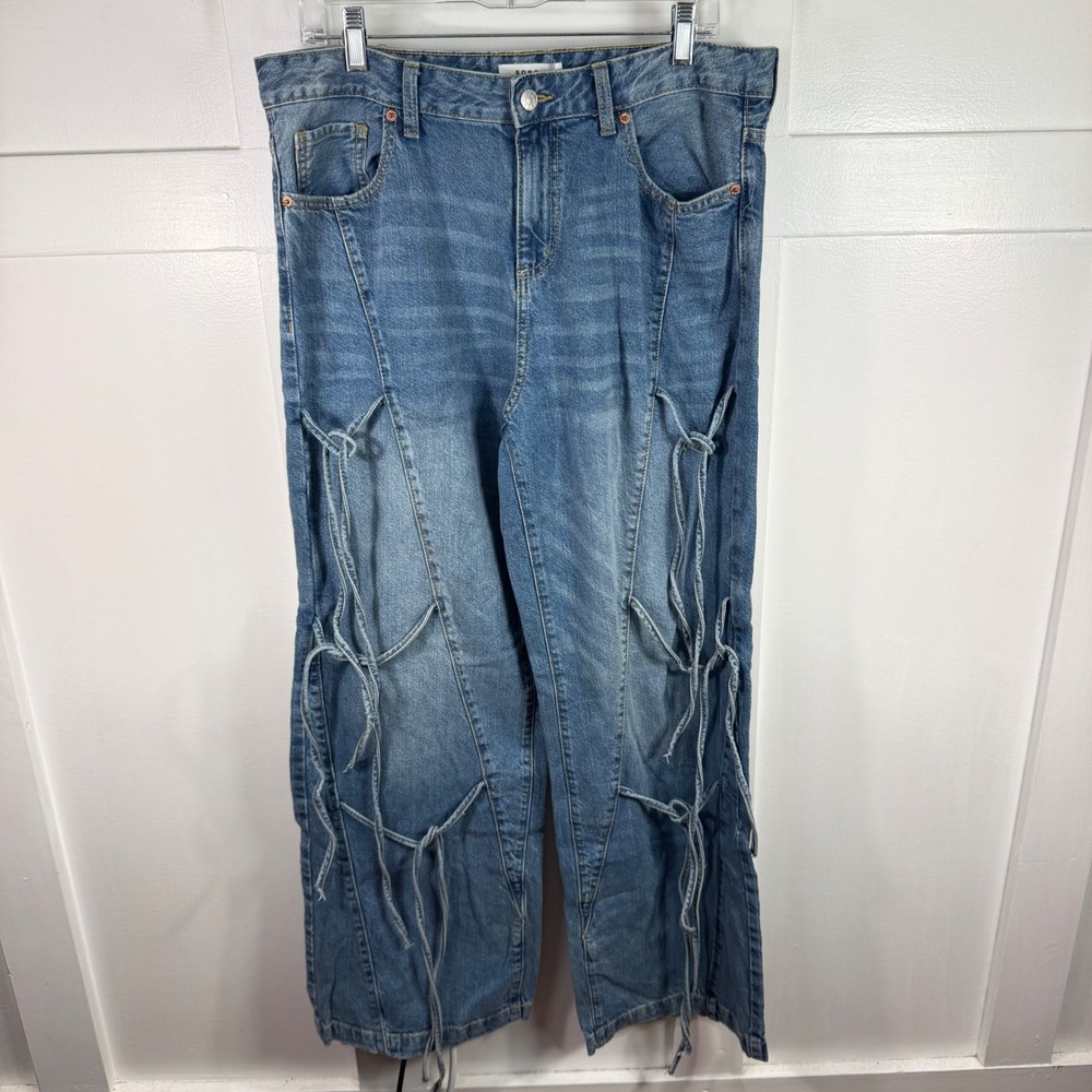 S.O.N.G Blue Lace Up Distressed Wide Leg Jeans Medium Wash High Rise Size 11/30‎